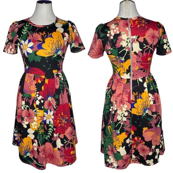 LulaRoe Bold Floral Amelia Dress size Small - Picture 1 of 9
